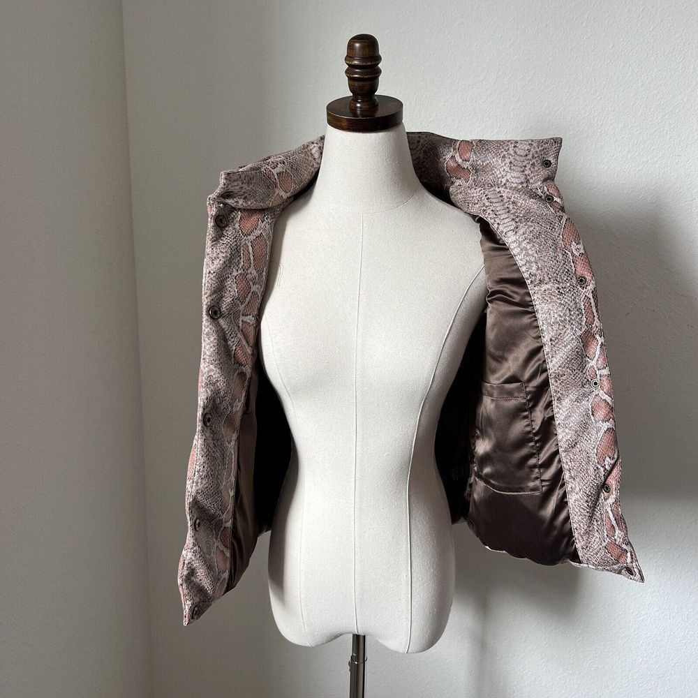 Unreal Fur Python Puffer Vest Snakeprint Pink Taupe Quilted Hooded XS NEW - Picture 7 of 13